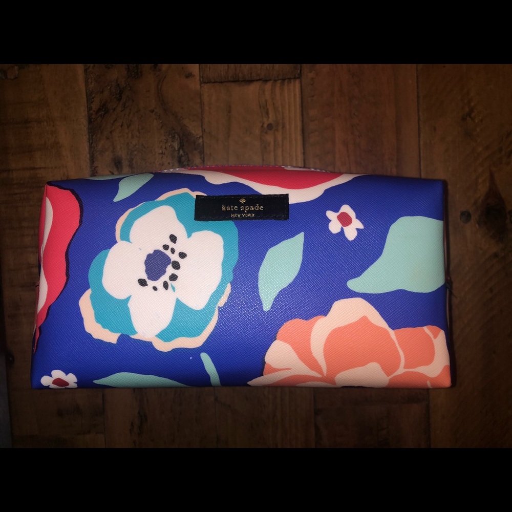 Kate Spade bag - Picture 2 of 9